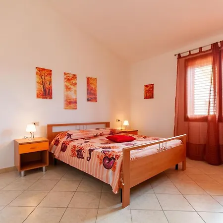 Holiday home Pina E Salvatore